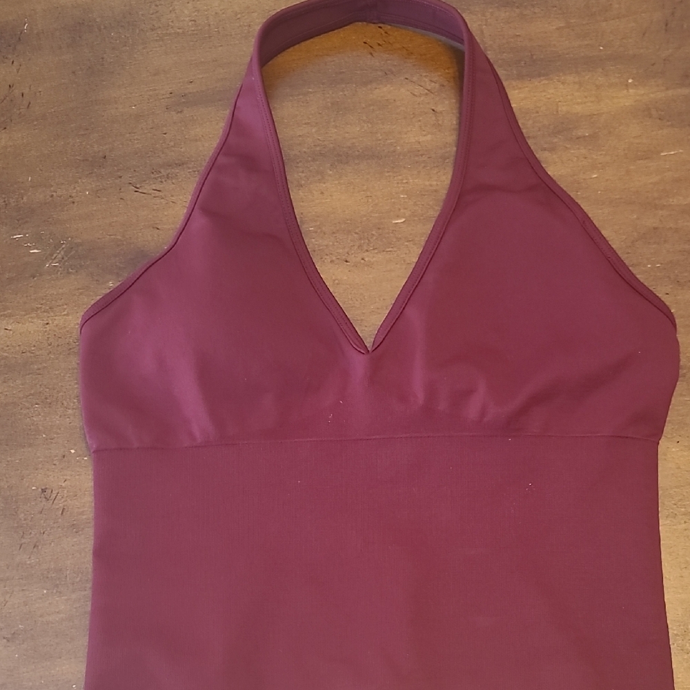 Thrivin Women's Halter Sports Bra - Burgundy
